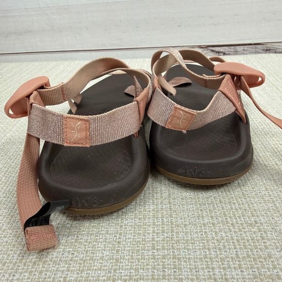 Chaco Z/Cloud Strappy Sandals Metallic Rose Size 6 Vacation Outdoor Athleisure - Picture 5 of 9